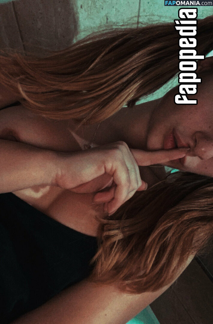 ioana1619 / ioana1619i / ioana_portfolio ヌード OnlyFans  流出写真 #1
