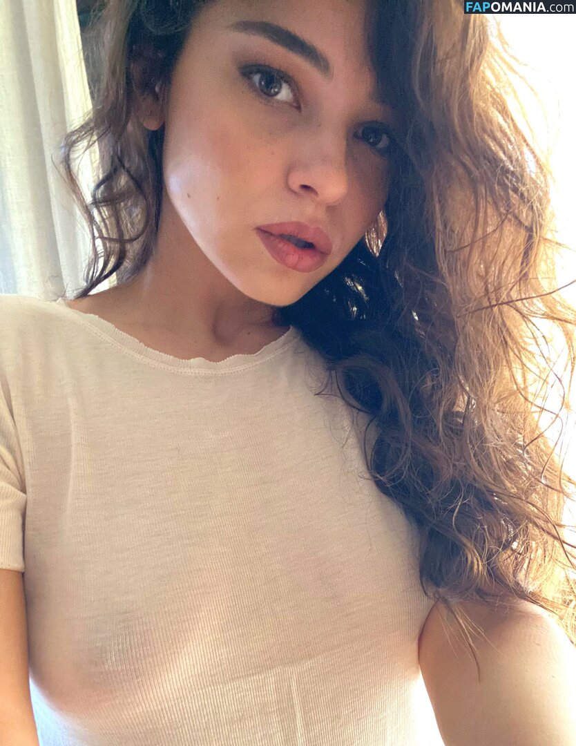 Eirenebelle / Irene Apostu / Irenebelle ヌード OnlyFans  流出写真 #1