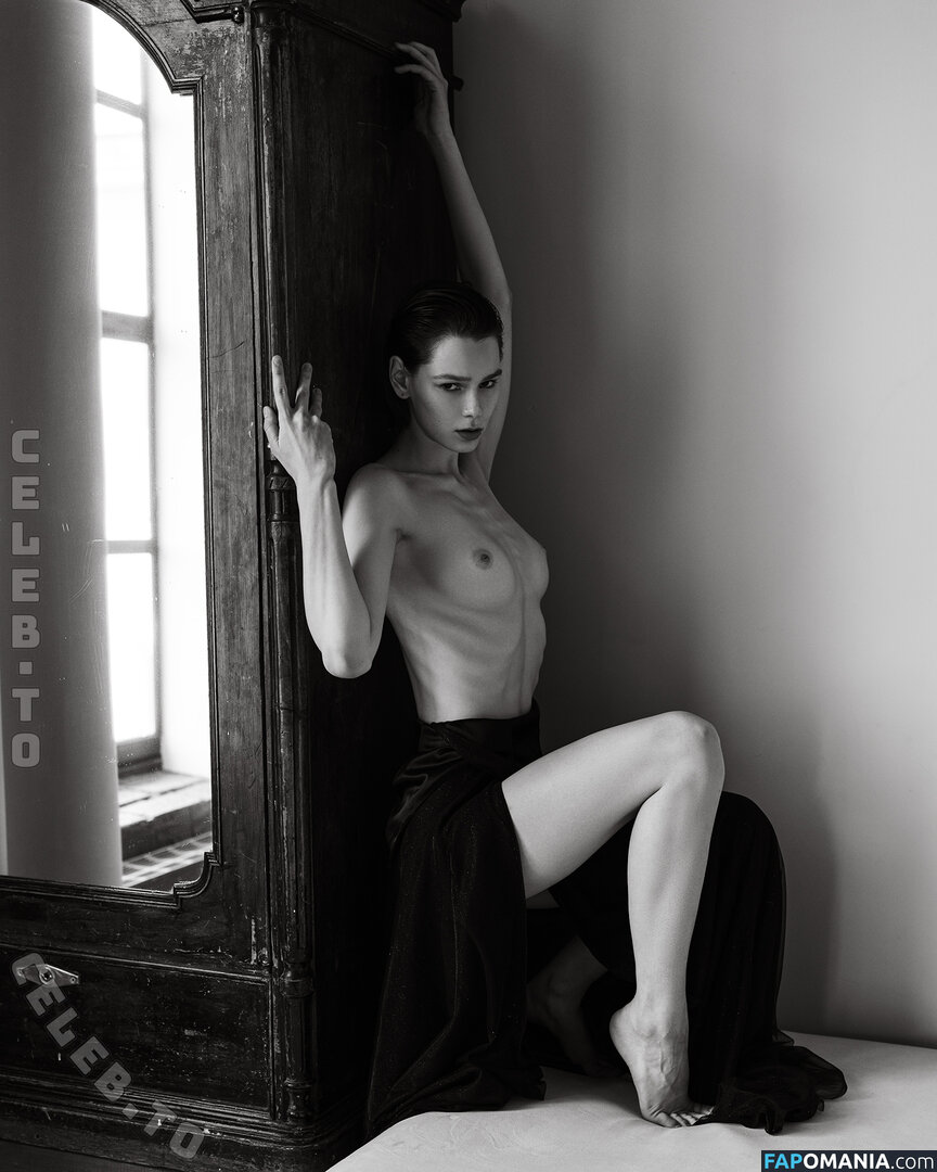 AmberQ / Irina Telicheva / Tasha / https: / irina_tlch ヌード OnlyFans  流出写真 #317