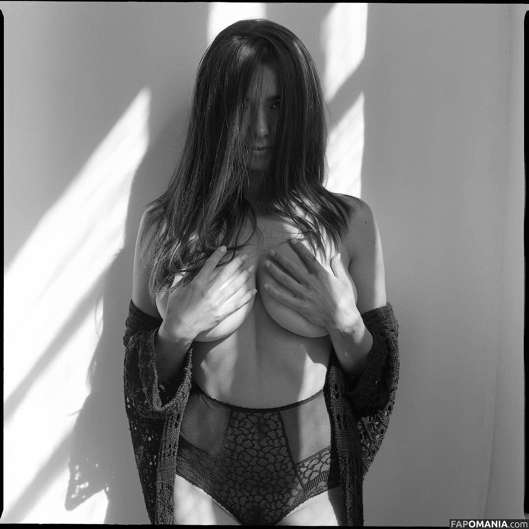 Irina Verina / irinassolo ヌード OnlyFans  流出写真 #1