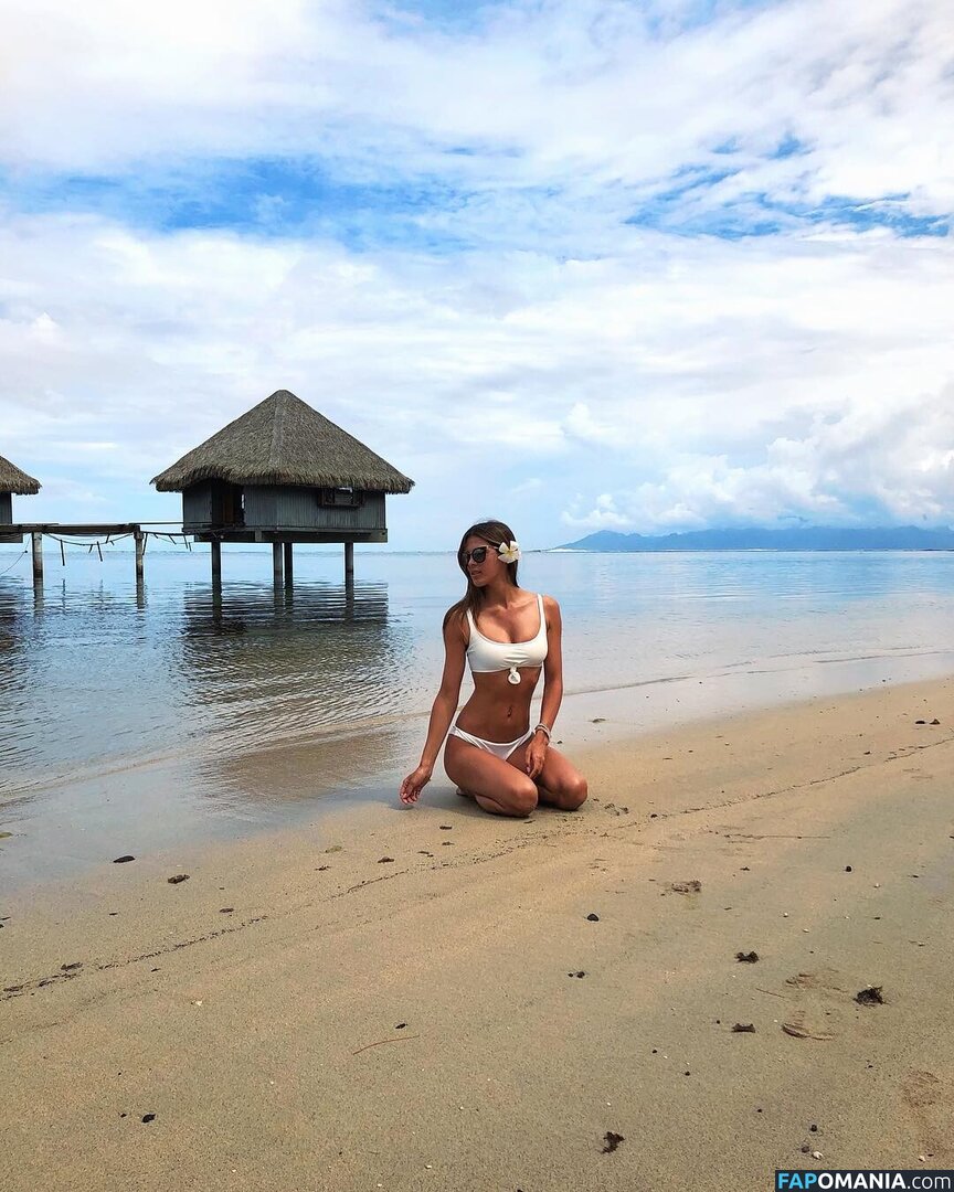 Iris Mittenaere / irismittenaere / summerxiris ヌード OnlyFans  流出写真 #27