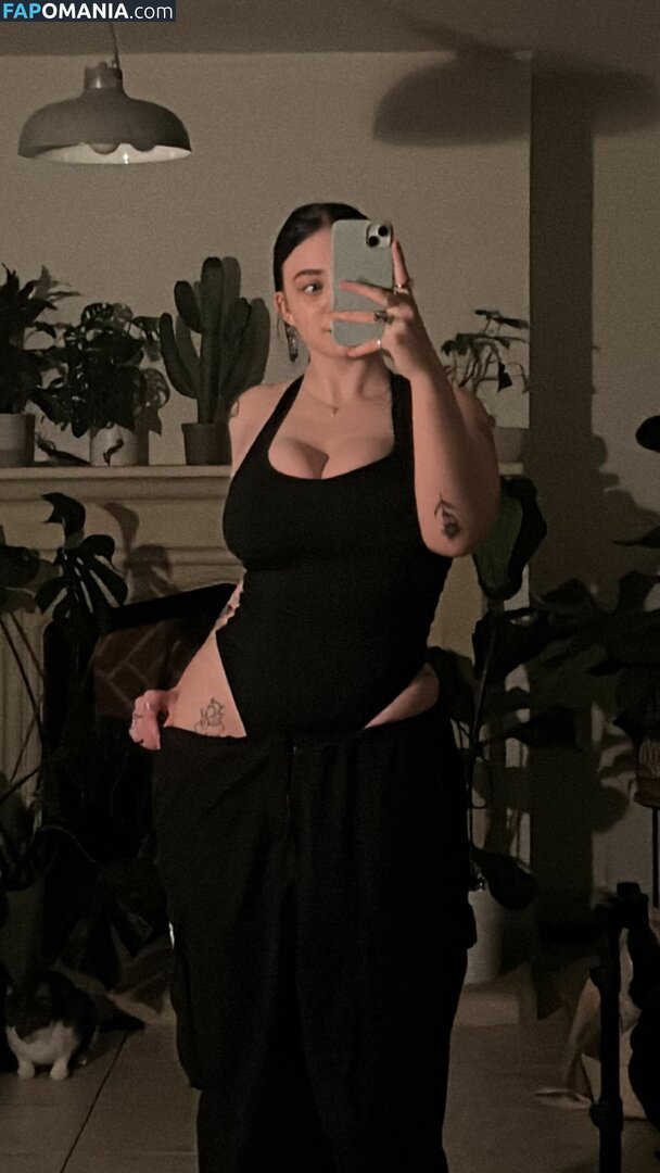 Isabella Dorta / isabelladortapoetry444 ヌード OnlyFans  流出写真 #135