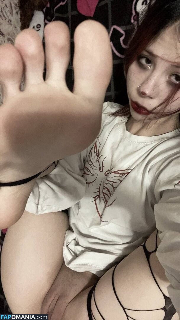 Izolyator Natsuki ヌード OnlyFans  流出写真 #3