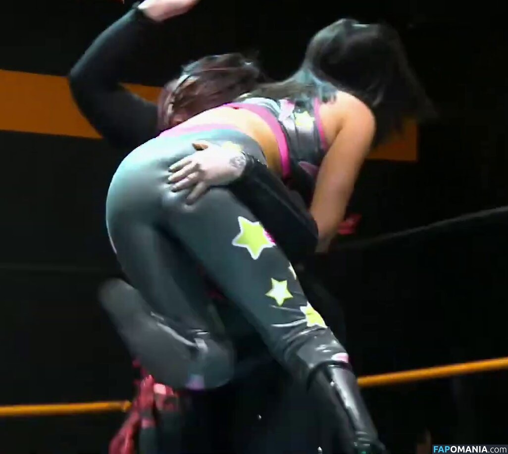 ItsIzzyMania / Izzy Moreno / WWYTWrestling ヌード OnlyFans  流出写真 #31