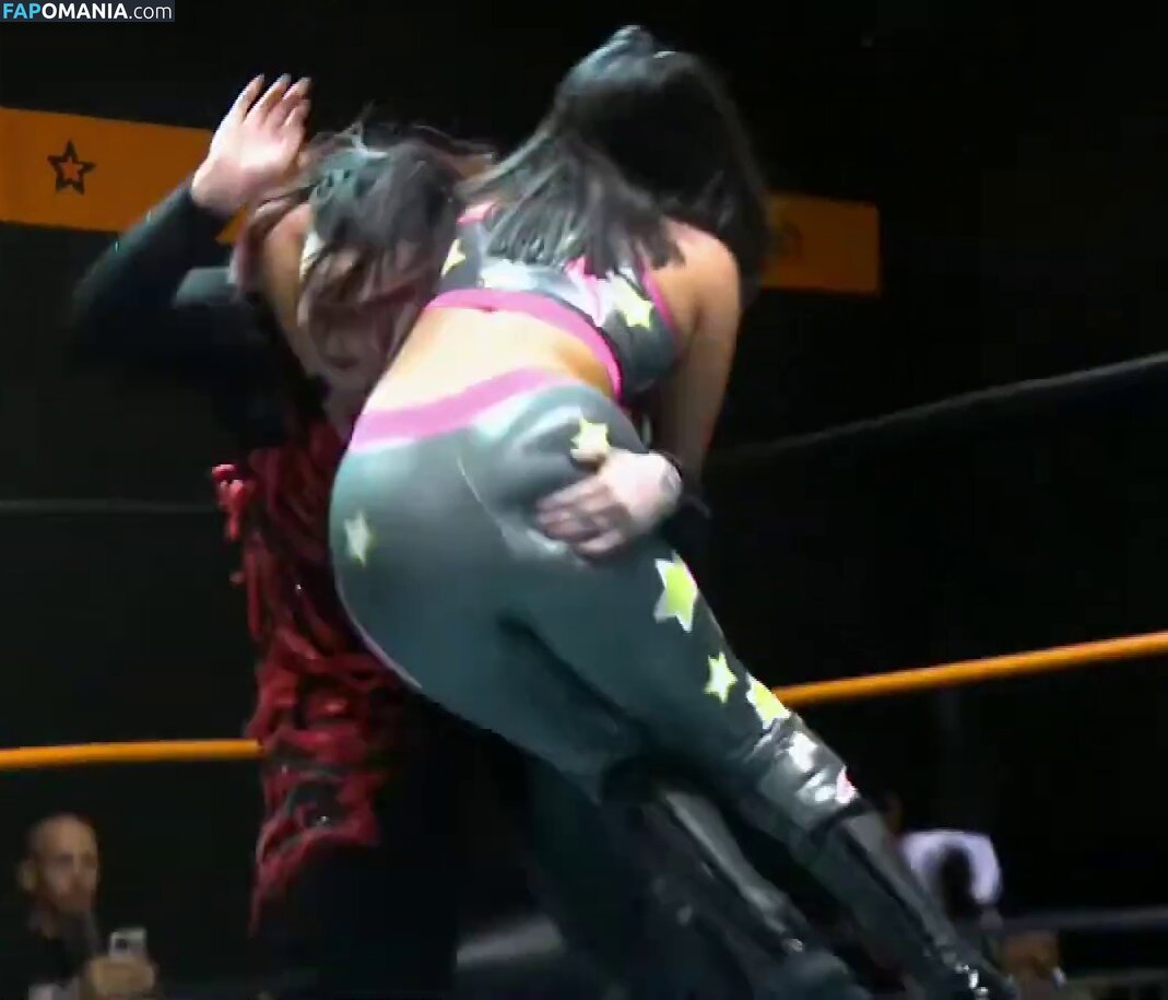 ItsIzzyMania / Izzy Moreno / WWYTWrestling ヌード OnlyFans  流出写真 #32