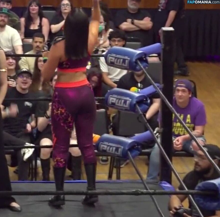 ItsIzzyMania / Izzy Moreno / WWYTWrestling ヌード OnlyFans  流出写真 #45