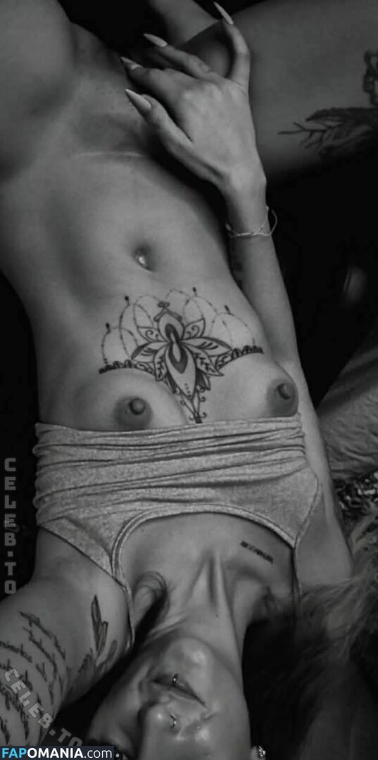 J_koerty / lyraa_xx ヌード OnlyFans  流出写真 #1