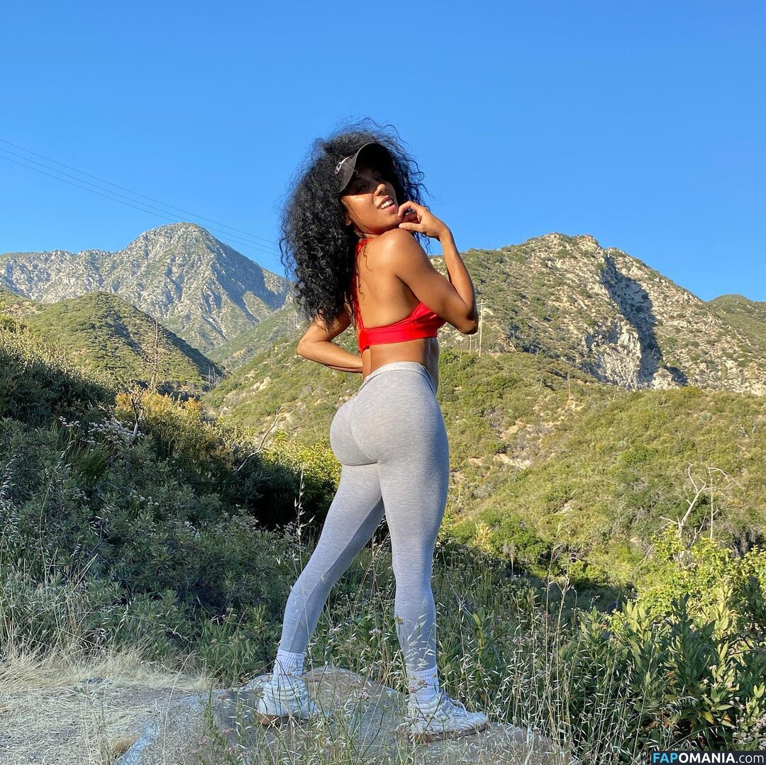 Jenn Morel / jennmorel / jennmorelflow ヌード OnlyFans  流出写真 #1