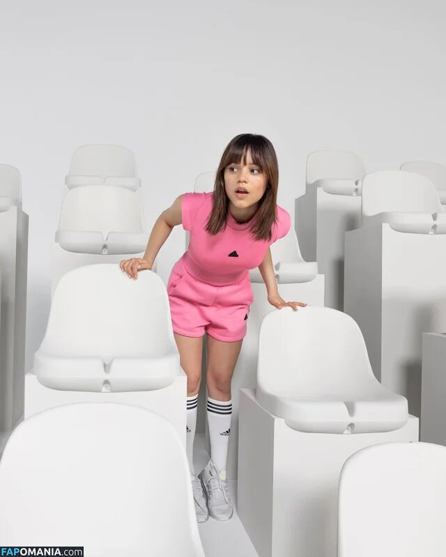 Jenna Ortega / Page / jennaortega ヌード OnlyFans  流出写真 #53