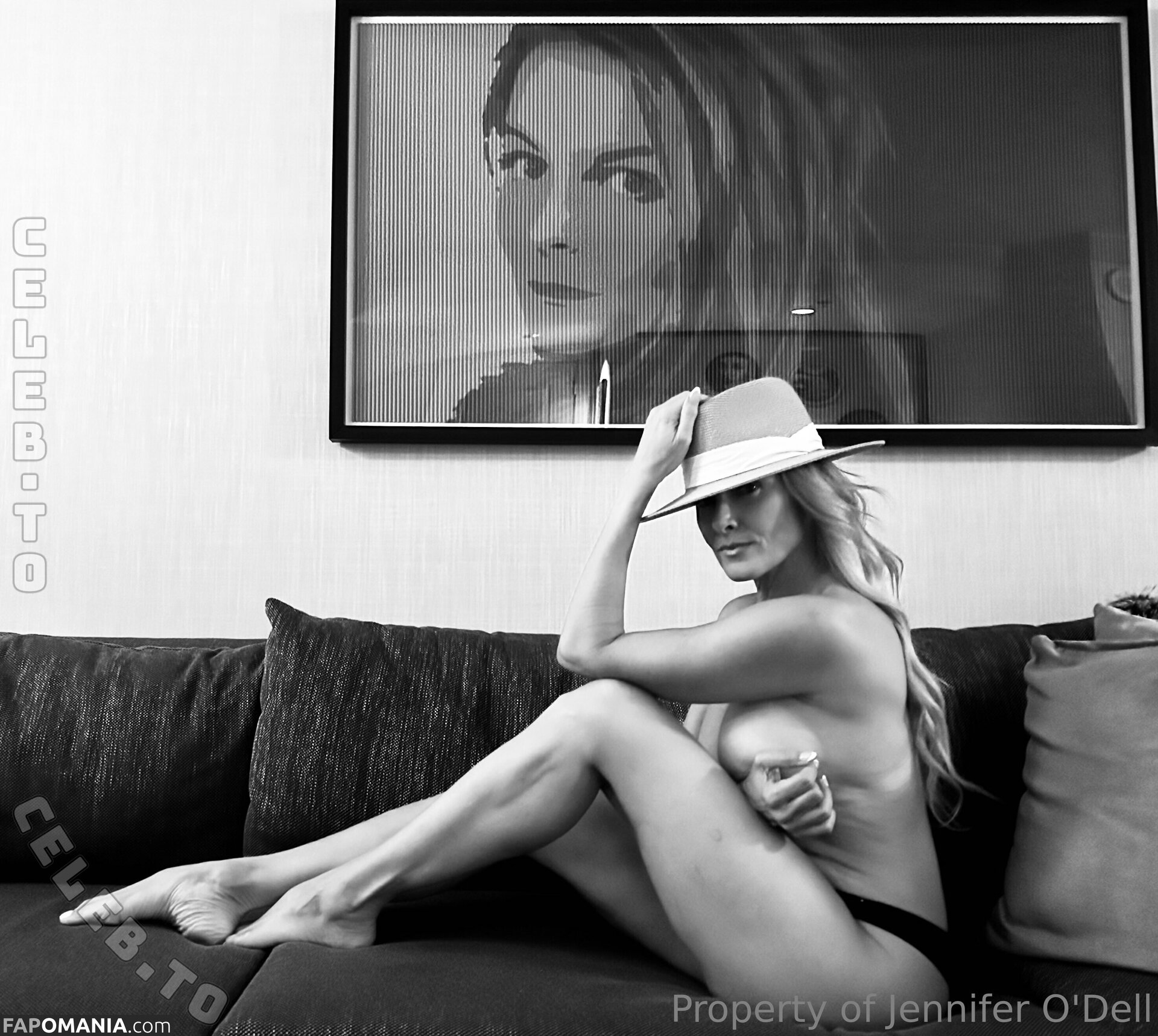 Jennifer O / https: / jenniferodell / thejenniferodell / thejenodell ヌード OnlyFans  流出写真 #12