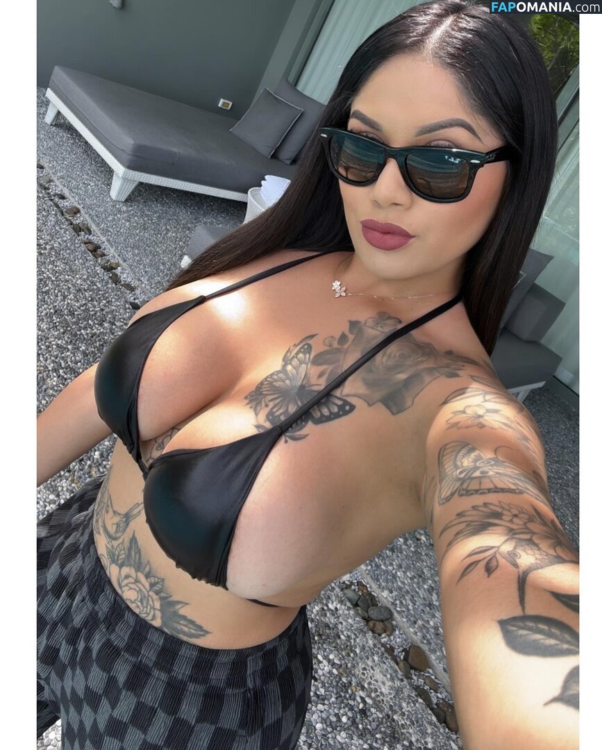 Jessica Elliott / Jessica Estrada / https: / jesslilyelliott / pinky_von_tease / pinkyvont ヌード OnlyFans  流出写真 #3