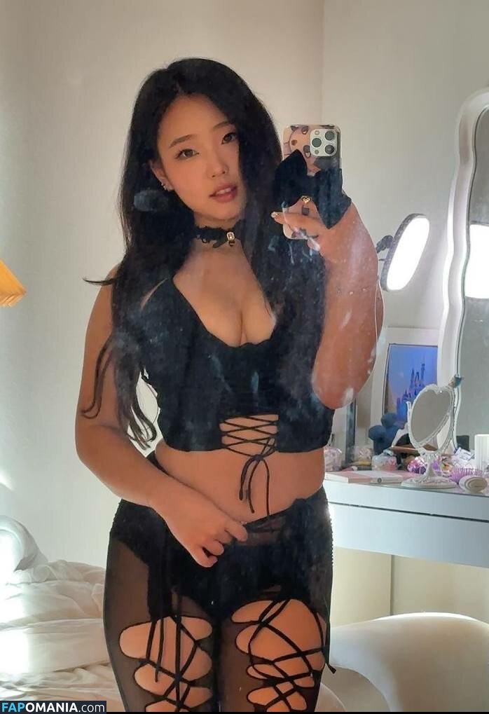 AGirlAndAGame / Jessica / h.yojeong / jessicahkim / jessicanigri ヌード OnlyFans  流出写真 #690