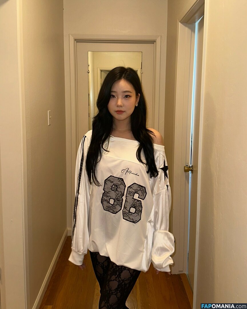 AGirlAndAGame / Jessica / h.yojeong / jessicahkim / jessicanigri ヌード OnlyFans  流出写真 #884