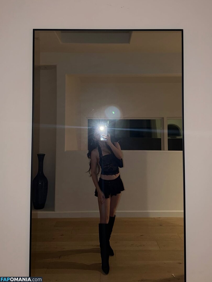 AGirlAndAGame / Jessica / jessicahkim / jessicanigri / kaburbank ヌード OnlyFans  流出写真 #960