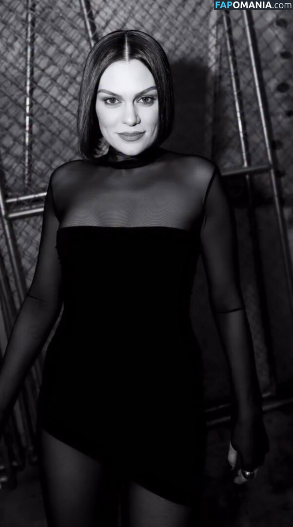 Jessie J / https: / jessie-j / jessiej ヌード OnlyFans  流出写真 #183