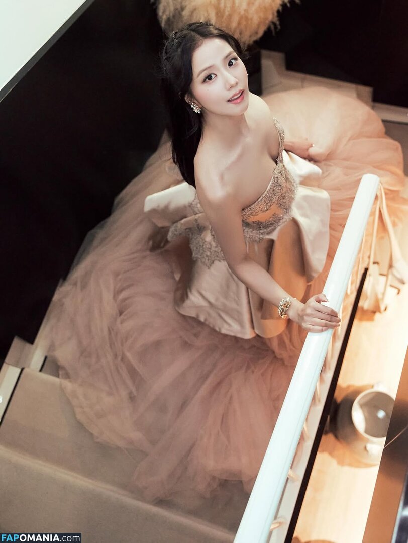 BLACKPINK / Jisoo / qenshizu / sooyaaa__ ヌード OnlyFans  流出写真 #613