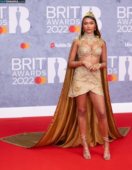 Joy Crookes / https: / joycrookes ヌード OnlyFans  流出写真 #37