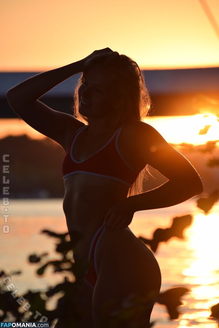 Julia Haas / julia__haas ヌード OnlyFans  流出写真 #1