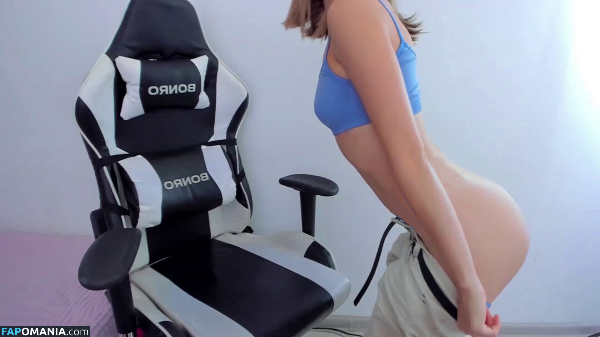 janicecarons / julia_dreams.co / juliadreamsi / juliawoodis / lisamerrins ヌード OnlyFans  流出写真 #1