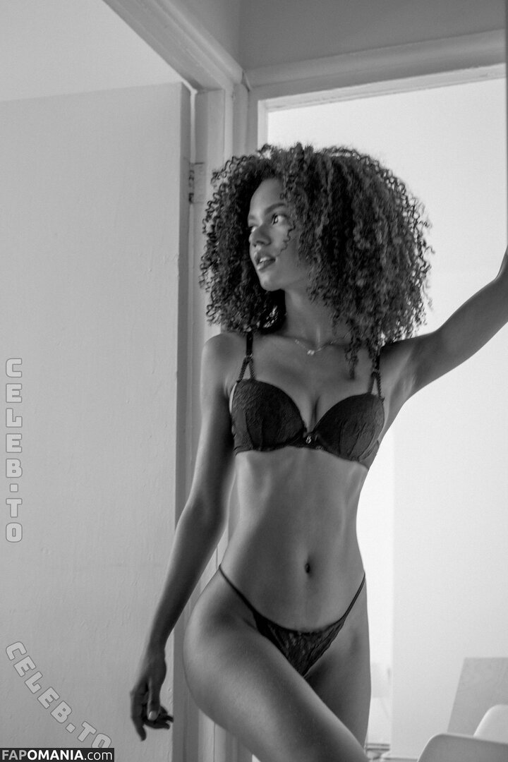 Juliana Nalu / https: / juliananalu / naluando / nalujuliana ヌード OnlyFans  流出写真 #315