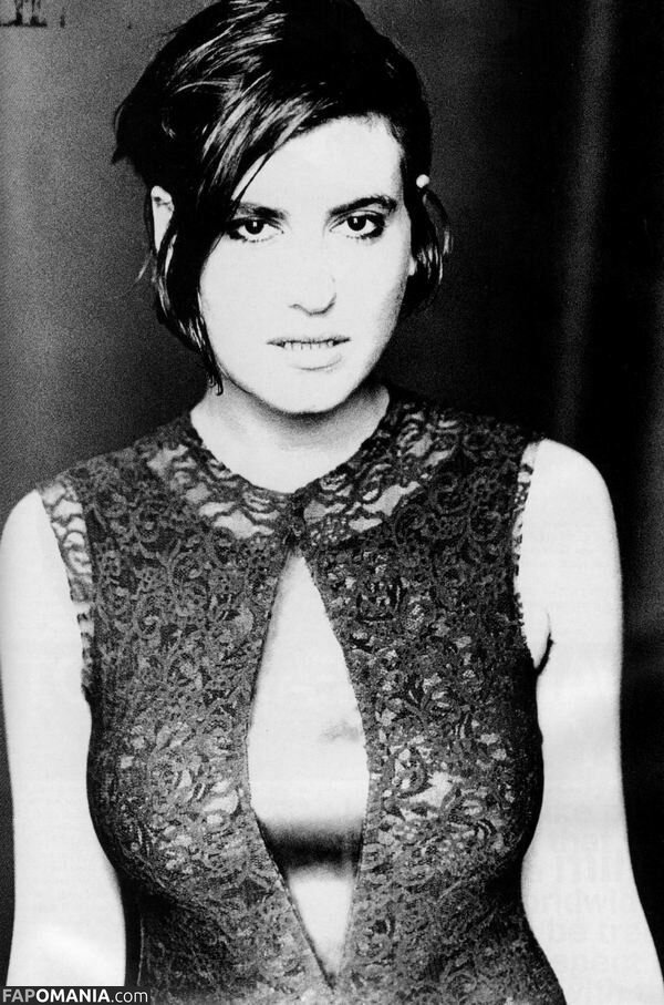 Justine Frischmann ヌード OnlyFans  流出写真 #1
