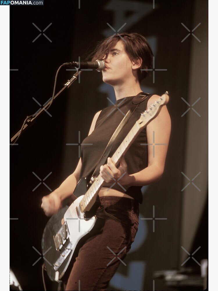 Justine Frischmann ヌード OnlyFans  流出写真 #4