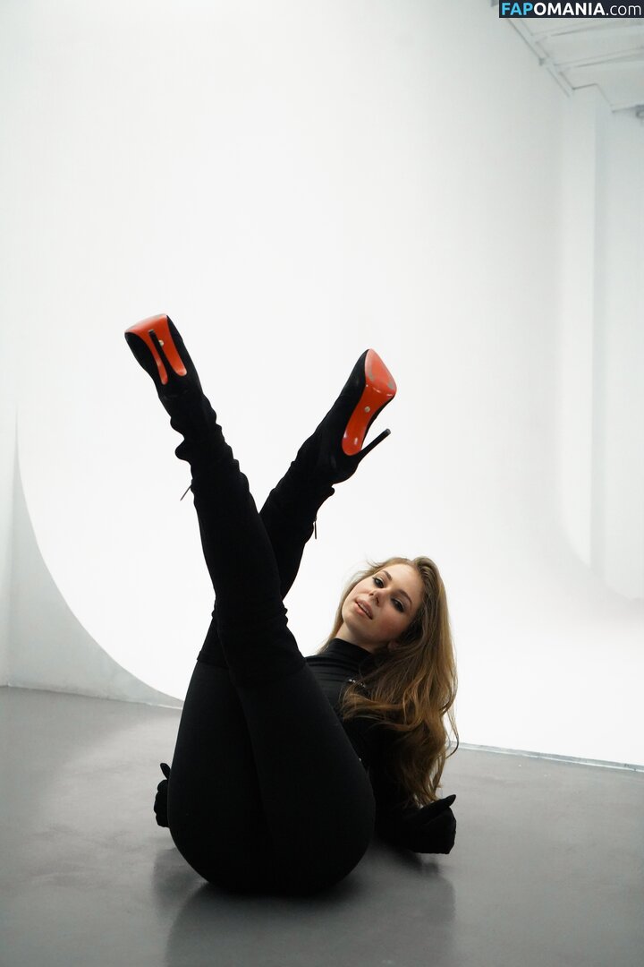 K8lyn / Kitty Kat / fairyk8lyn / godsbiggestfear / k8lyn096 ヌード OnlyFans  流出写真 #1