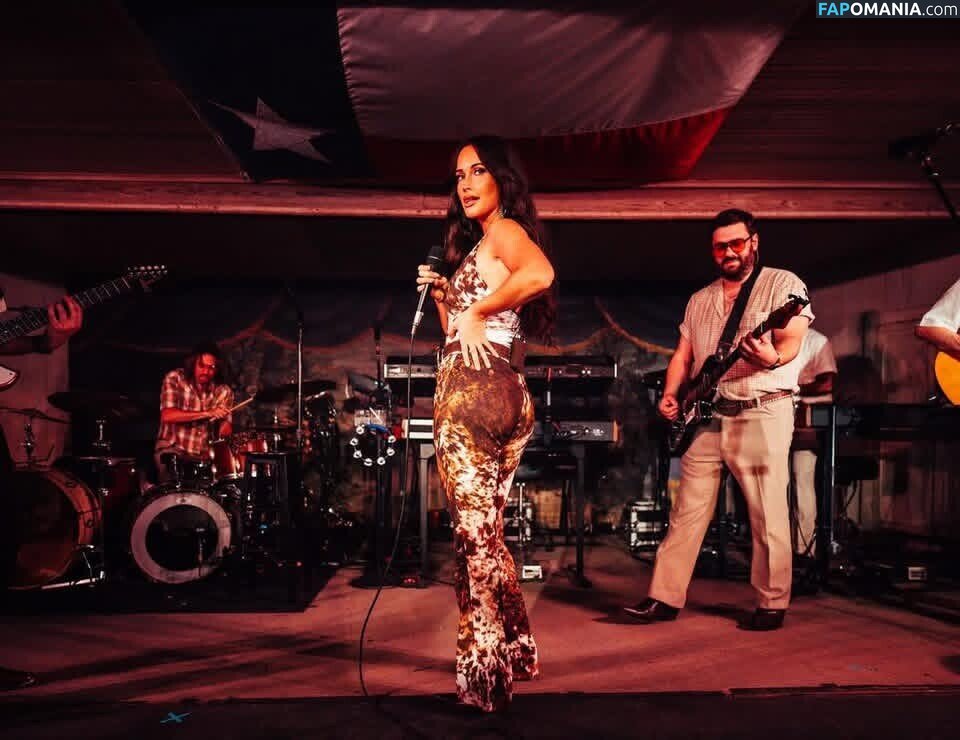 Kacey Musgraves / heavenlyyhazel / spaceykacey ヌード OnlyFans  流出写真 #34