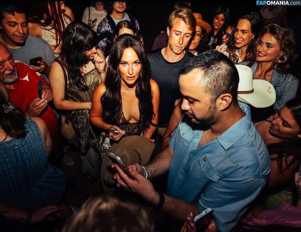 Kacey Musgraves / heavenlyyhazel / spaceykacey ヌード OnlyFans  流出写真 #36