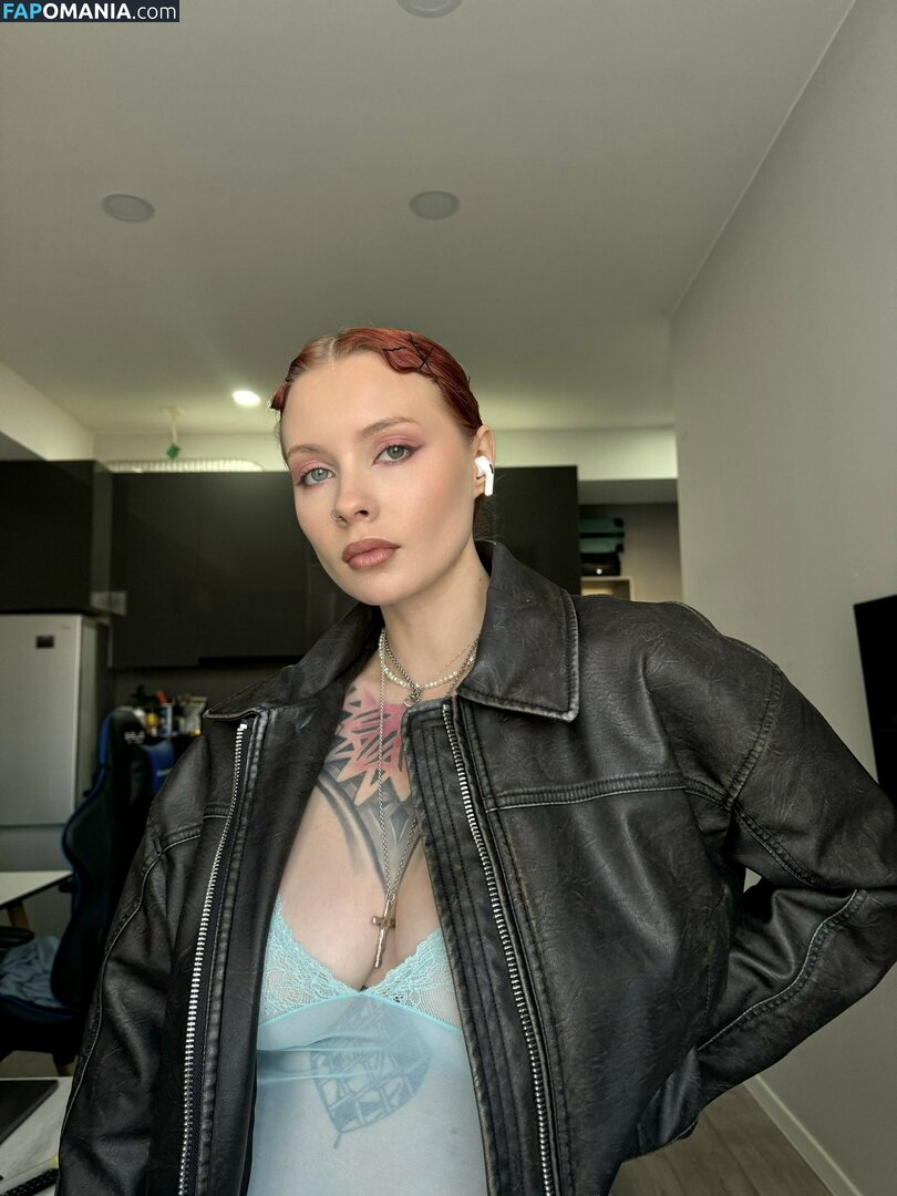 Karina Kherman / NebelaiaK / kher.man ヌード OnlyFans  流出写真 #8