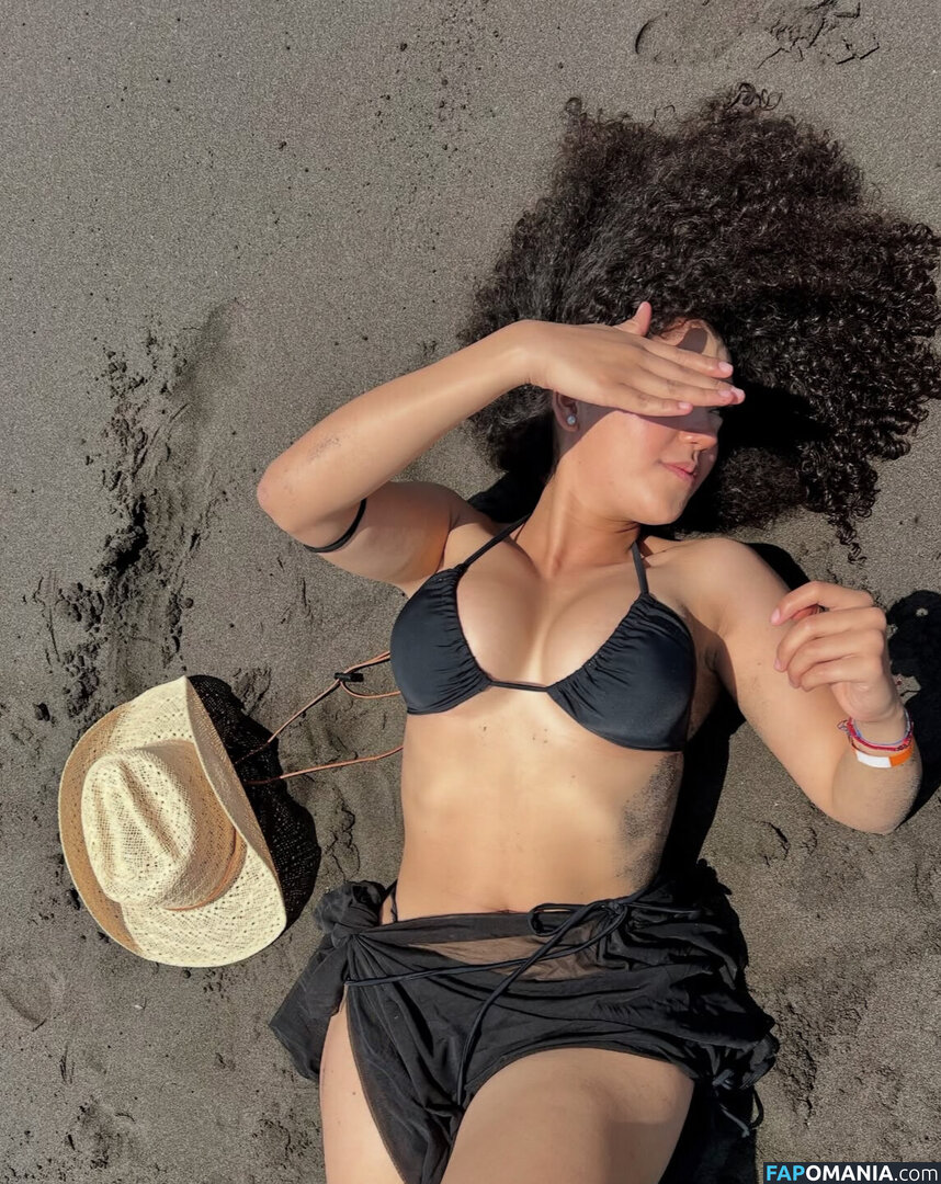 Karla Alessandra / Ksscurl ヌード OnlyFans  流出写真 #5