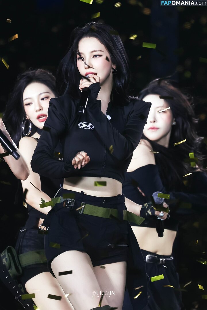 Karina / aespa / karinamasfina / katarinabluu ヌード OnlyFans  流出写真 #347
