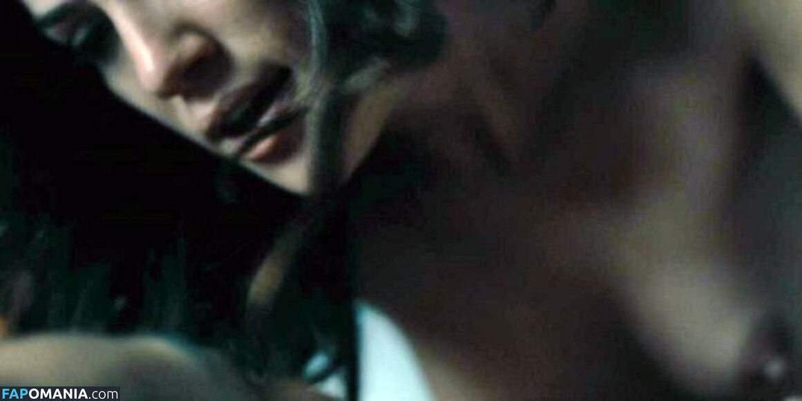 Kate Siegel ヌード OnlyFans  流出写真 #2