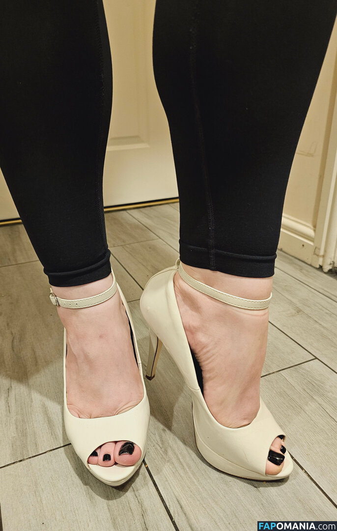 Kate's Feet / kates_feet ヌード OnlyFans  流出写真 #1