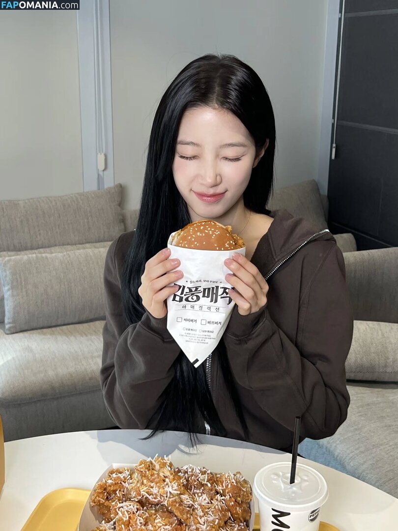 Kazuha Nakamura 中村 一葉 / LESSERAFIM / zuhazana ヌード OnlyFans  流出写真 #44