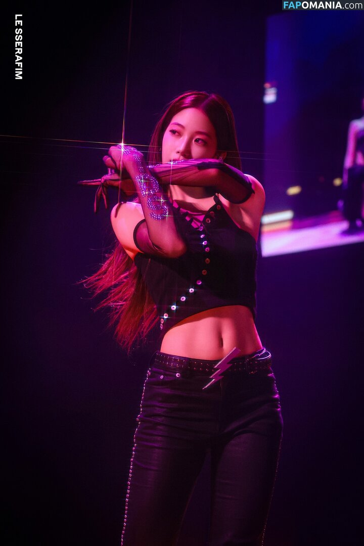 Kazuha Nakamura 中村 一葉 | LESSERAFIM ヌード OnlyFans  流出写真 #18
