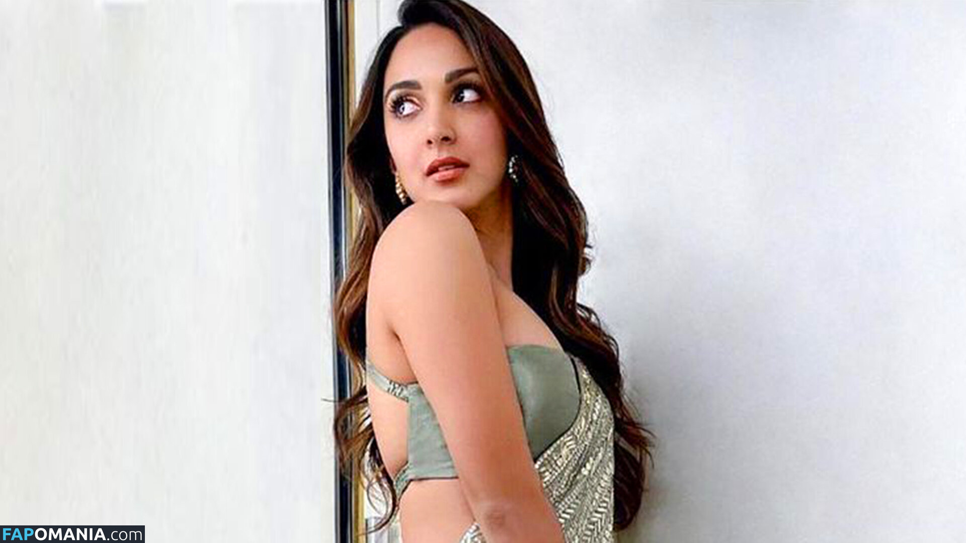 Kiara Advani / kiaraaliaadvani ヌード OnlyFans  流出写真 #3