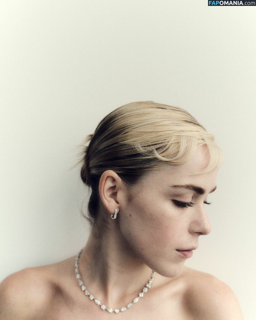 AdventuresSabrina / Kiernan Shipka / kiernanshipka ヌード OnlyFans  流出写真 #679