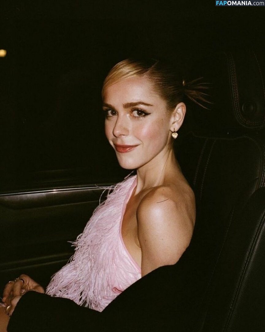 AdventuresSabrina / Kiernan Shipka / kiernanshipka ヌード OnlyFans  流出写真 #694