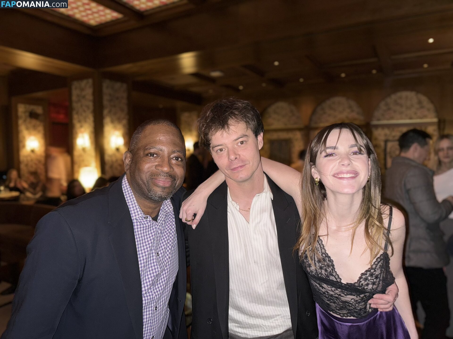 AdventuresSabrina / Kiernan Shipka / kiernanshipka ヌード OnlyFans  流出写真 #1555