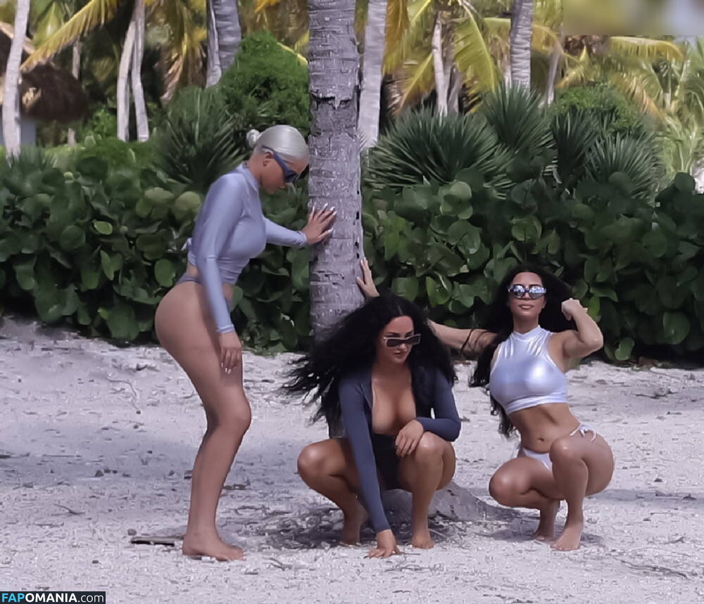 Kim Kardashian / kimkadarshian / kimkardashian ヌード OnlyFans  流出写真 #82