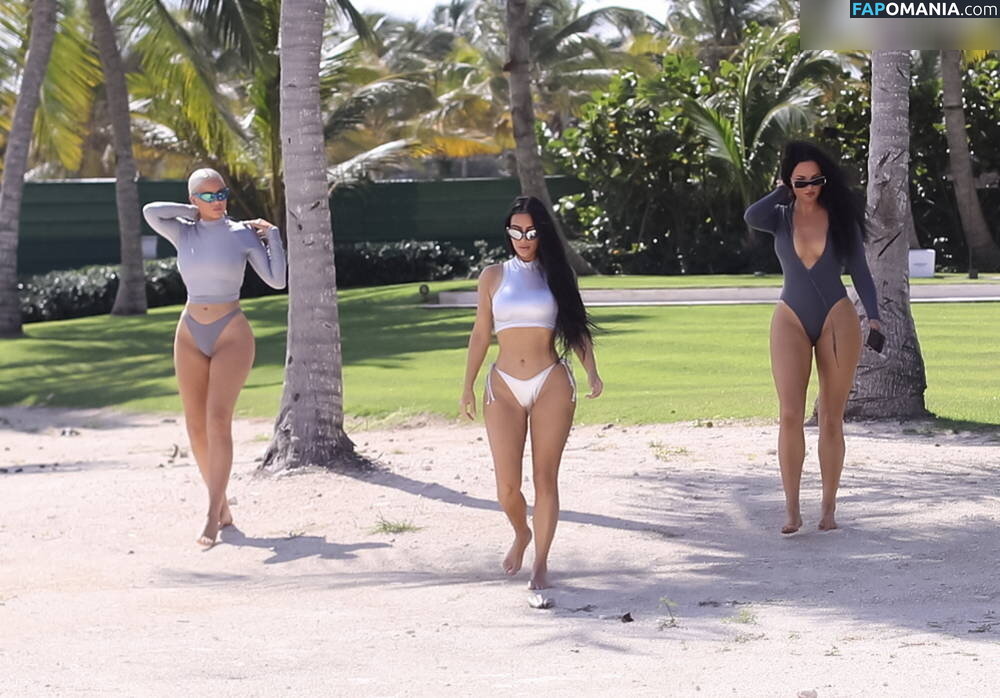 Kim Kardashian / kimkadarshian / kimkardashian ヌード OnlyFans  流出写真 #90