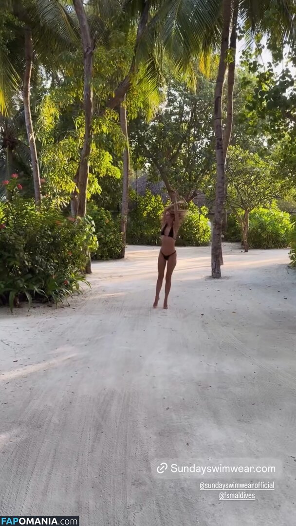 Kimberley Garner / KimberleyLondon / kimberleygarner ヌード OnlyFans  流出写真 #934