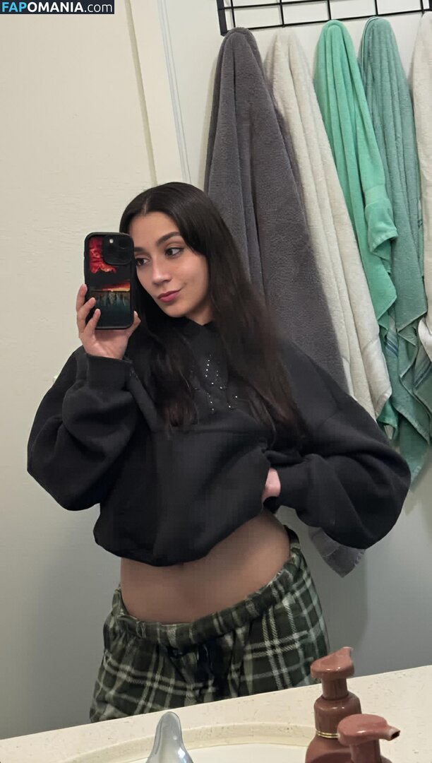 ayowhoischapis / kimbermelendrez ヌード OnlyFans  流出写真 #7