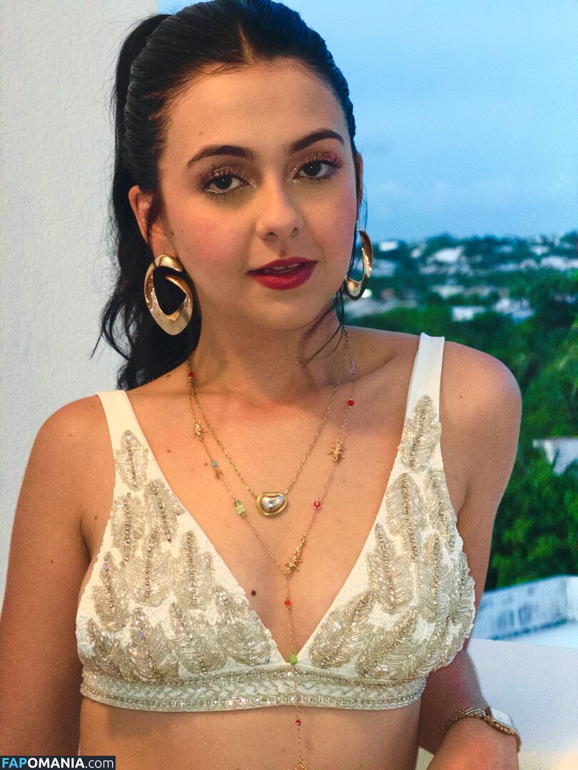 Klara Castanho / klarafgcastanho ヌード OnlyFans  流出写真 #5
