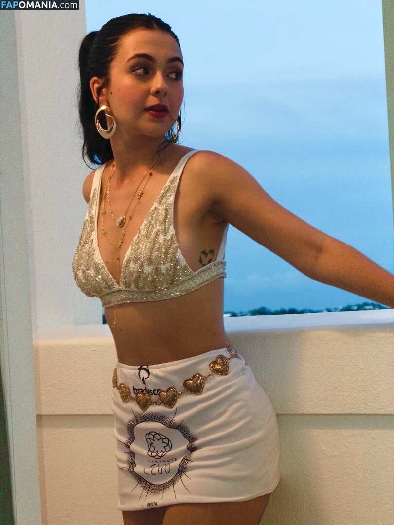 Klara Castanho / klarafgcastanho ヌード OnlyFans  流出写真 #8