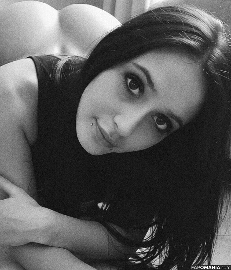 Korrupted Kristy / https: / korrupted-kristy / korruptedkristy ヌード OnlyFans  流出写真 #5