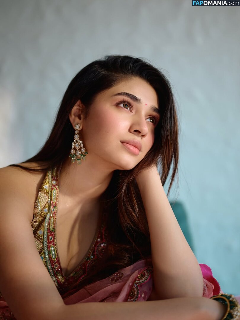 Krithi Shetty ヌード OnlyFans  流出写真 #14