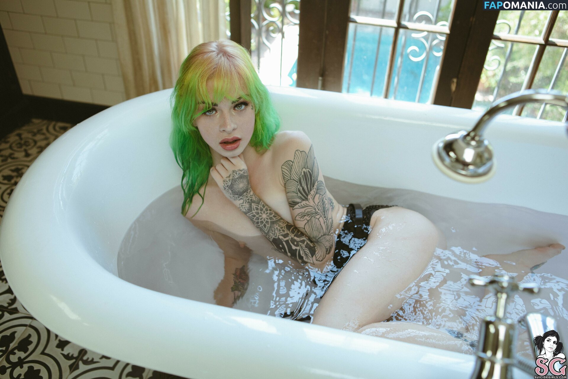 Kuroha / Kurohasuicide / kurohabh ヌード OnlyFans  流出写真 #3