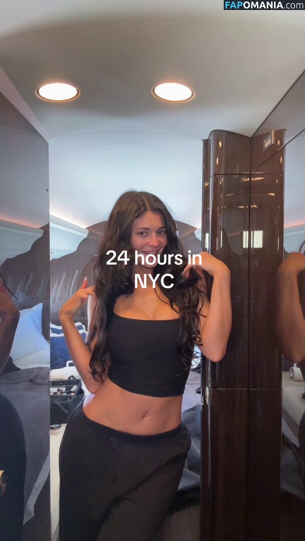 Kylie Jenner / https: / kyliejenner / kyliejenner.2 ヌード OnlyFans  流出写真 #88